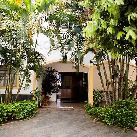 Hotel Santa Catarina Três Lagoas Εξωτερικό φωτογραφία